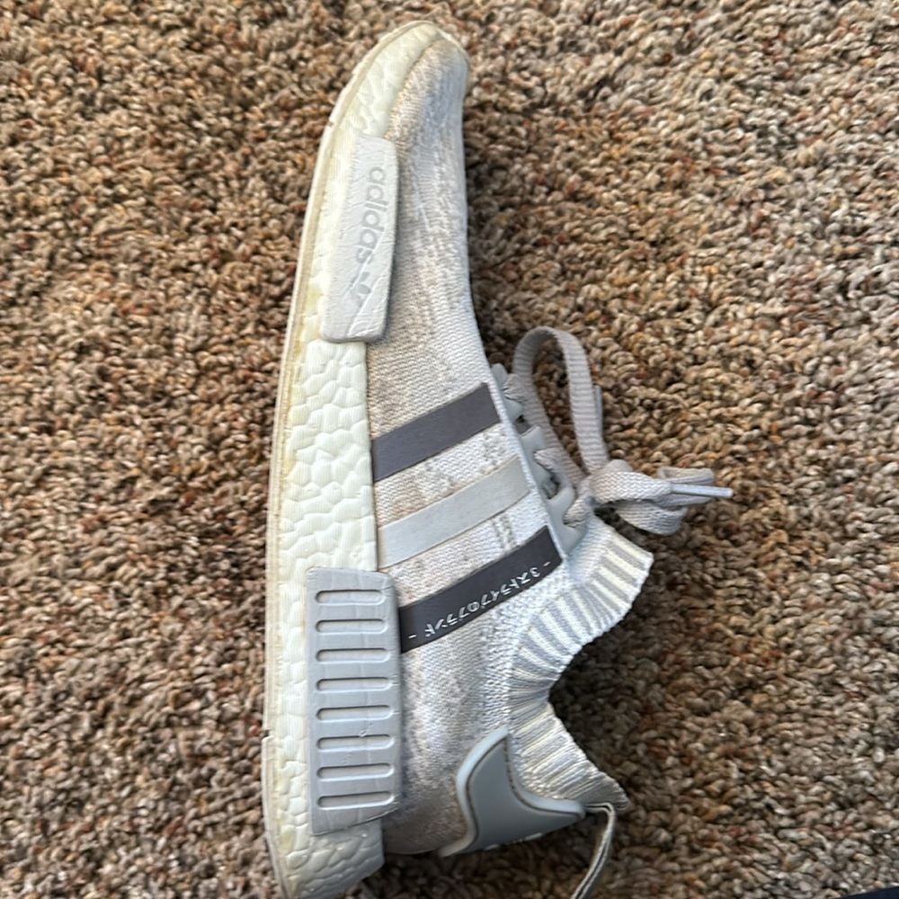Adidas NMD r1 - Picture 6 of 9